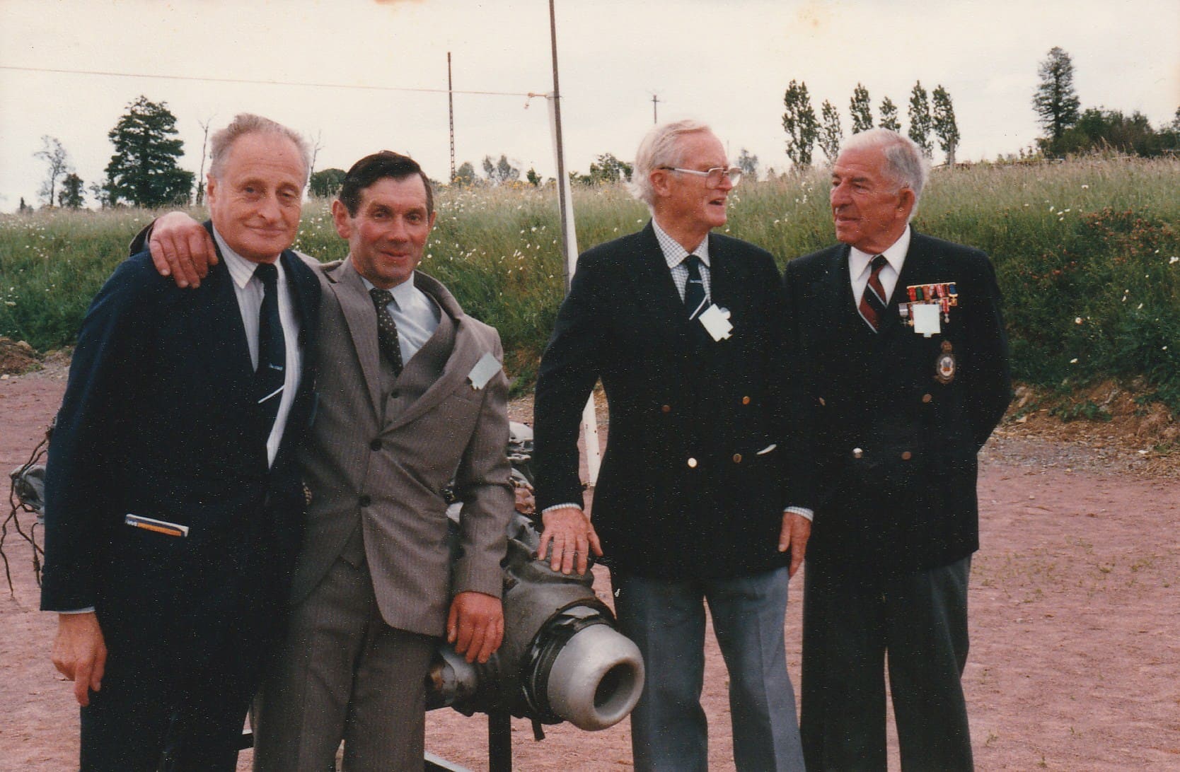 Photo 5 : R. Lallemant, J. Bréhin, D. Gillam, P. Ezanno